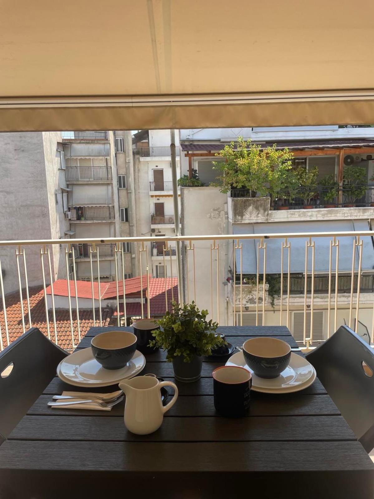 Casa Doro A4 Apartment Larissa Bagian luar foto